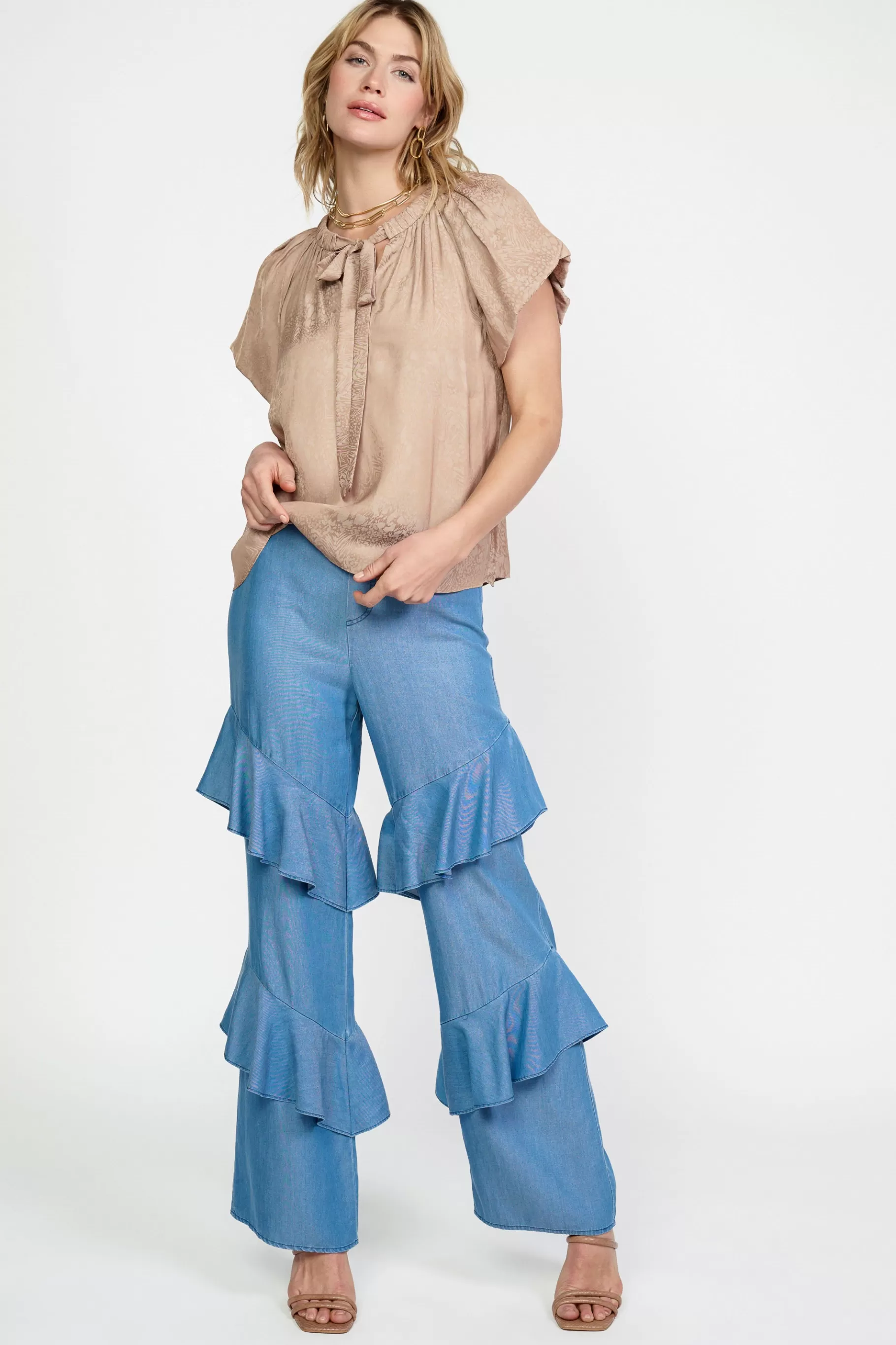 Current Air Short Sleeve Tops>Abstract Jacquard Tieneck Blouse SANDYTAUPE