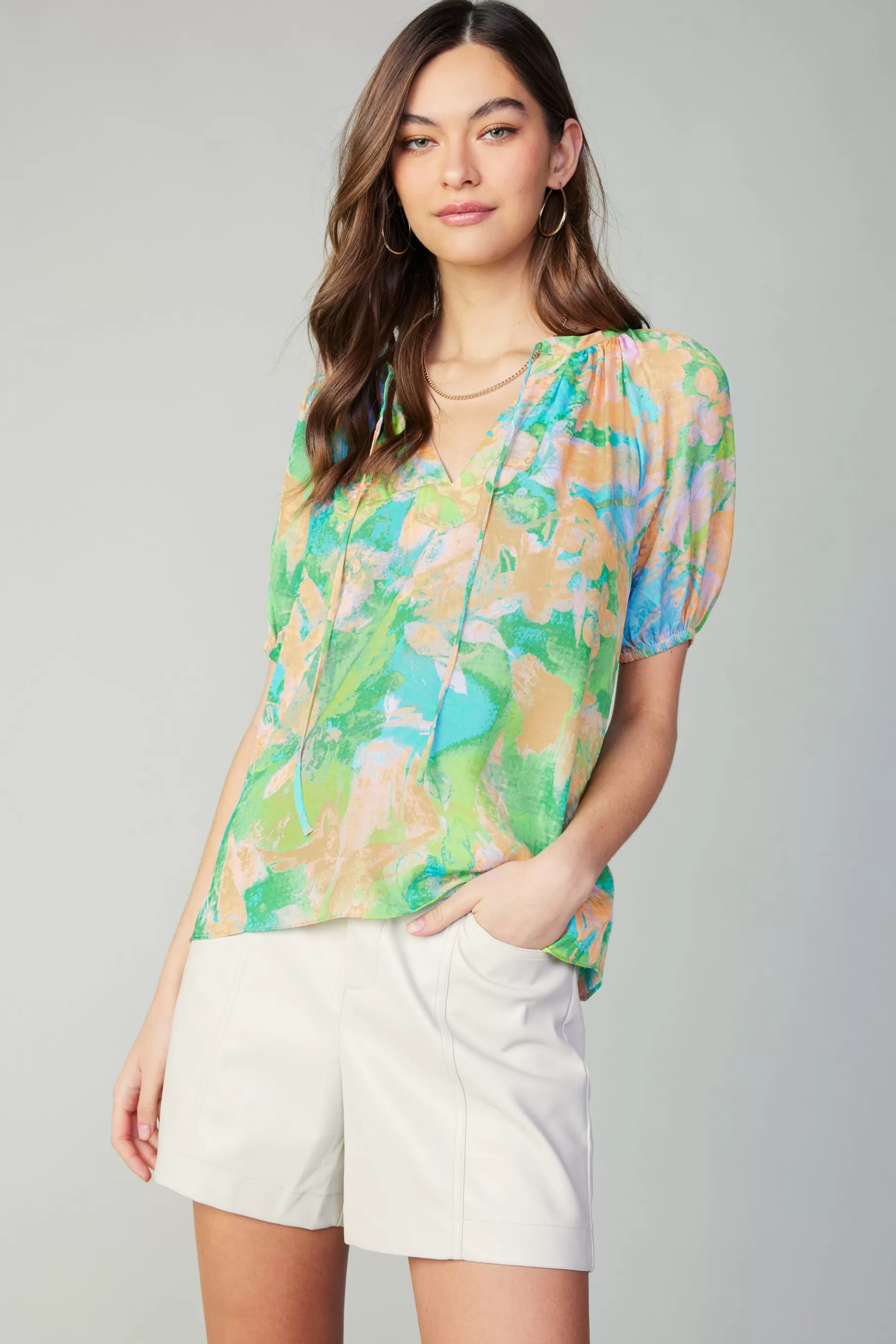 Current Air Short Sleeve Tops>Abstract Split Neck Blouse GREENORANGE