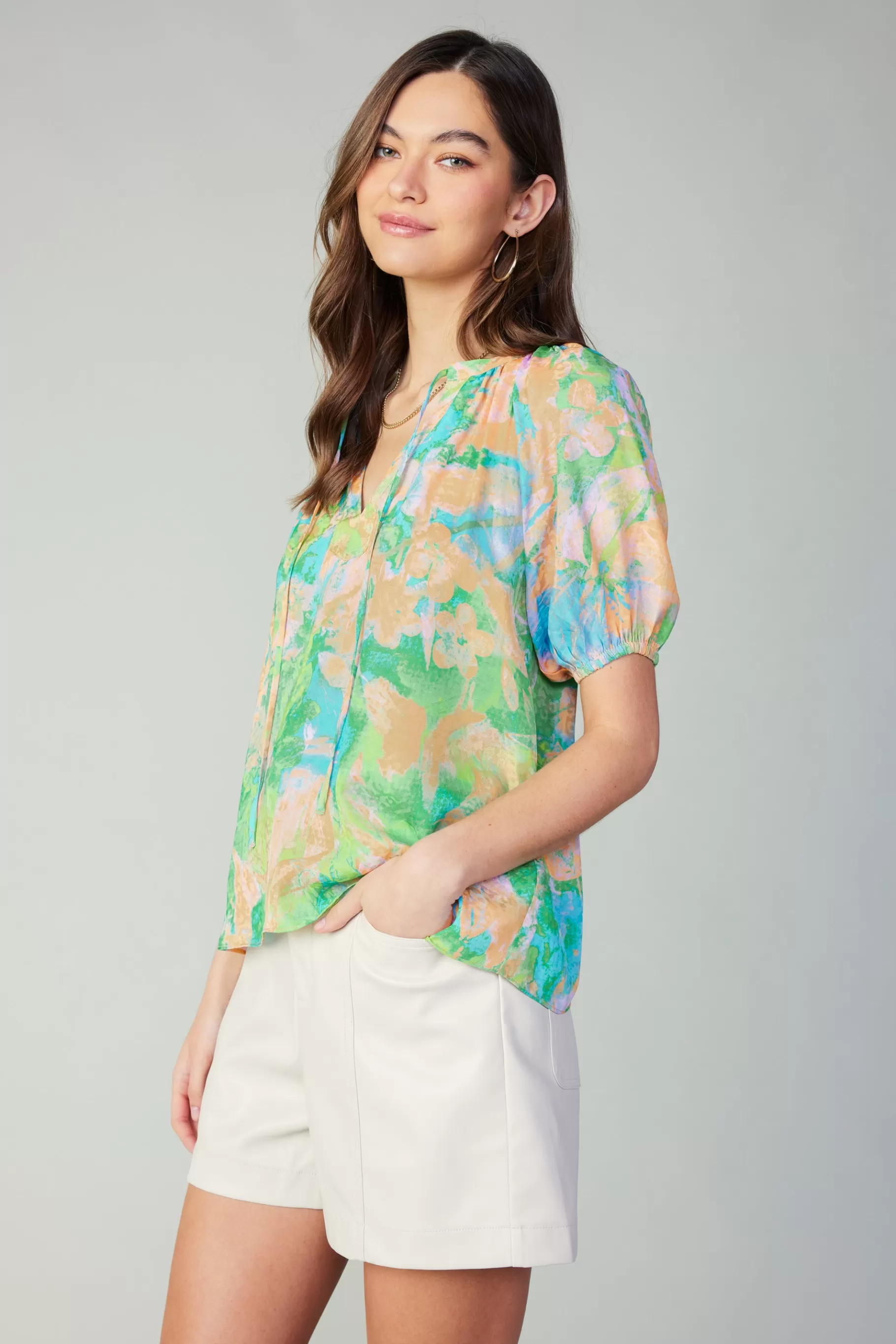 Current Air Short Sleeve Tops>Abstract Split Neck Blouse GREENORANGE