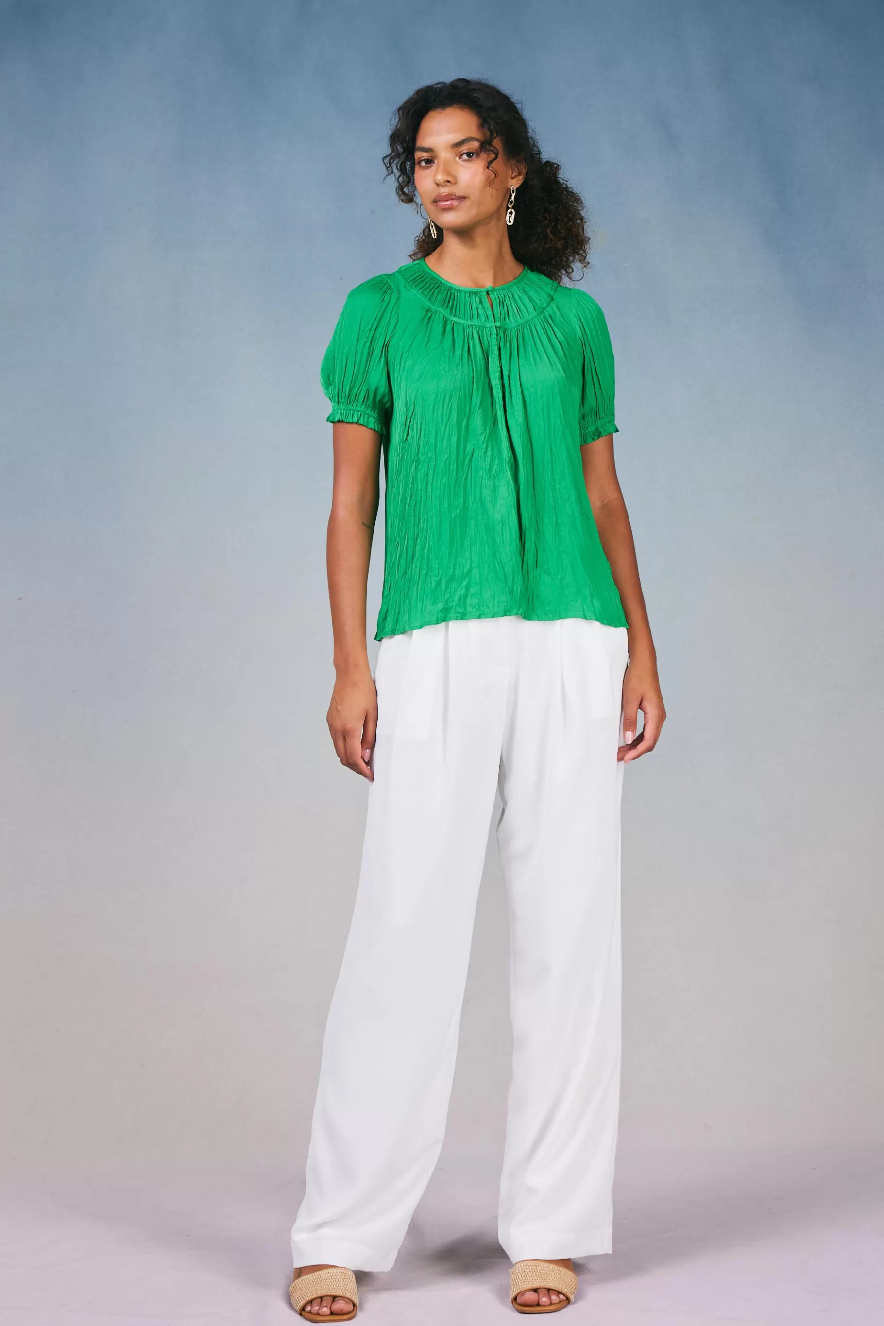 Current Air Short Sleeve Tops>Brooklyn Crinkle Top DEEPSPRINGGREEN