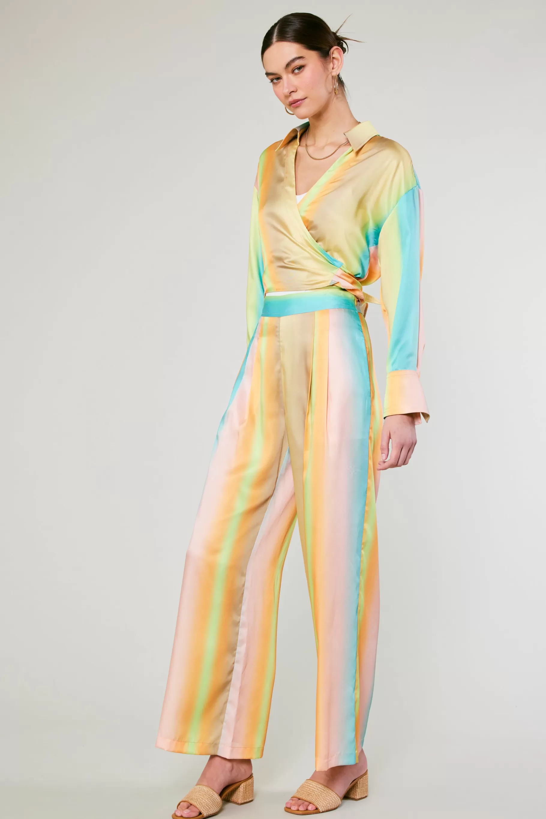 Current Air Long Sleeve Tops>Prismatic Gradient Front Tie Shirt DESERTRAINBOW
