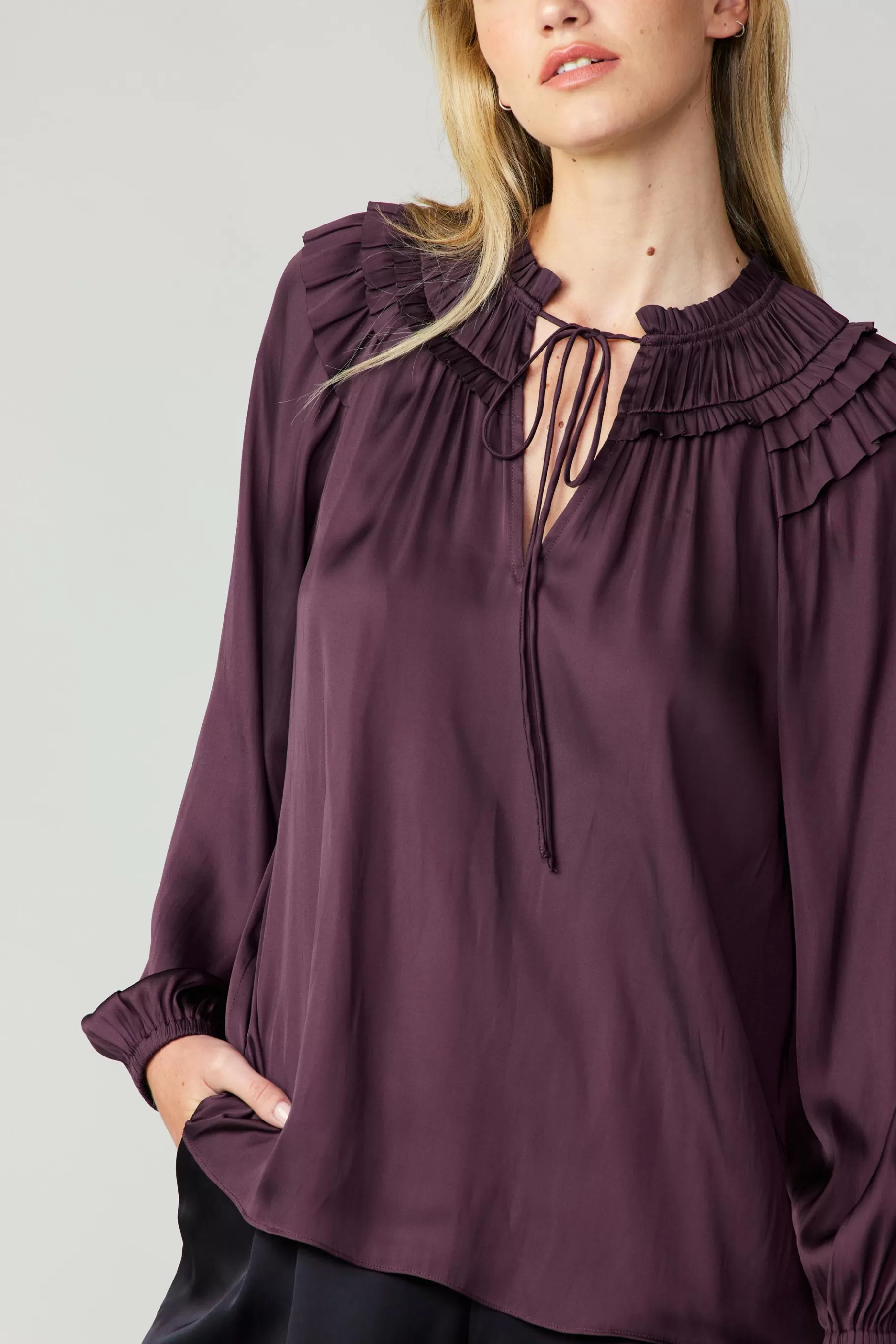 Current Air Long Sleeve Tops>Smocked Shoulder Blouse MIDNIGHTPLUM