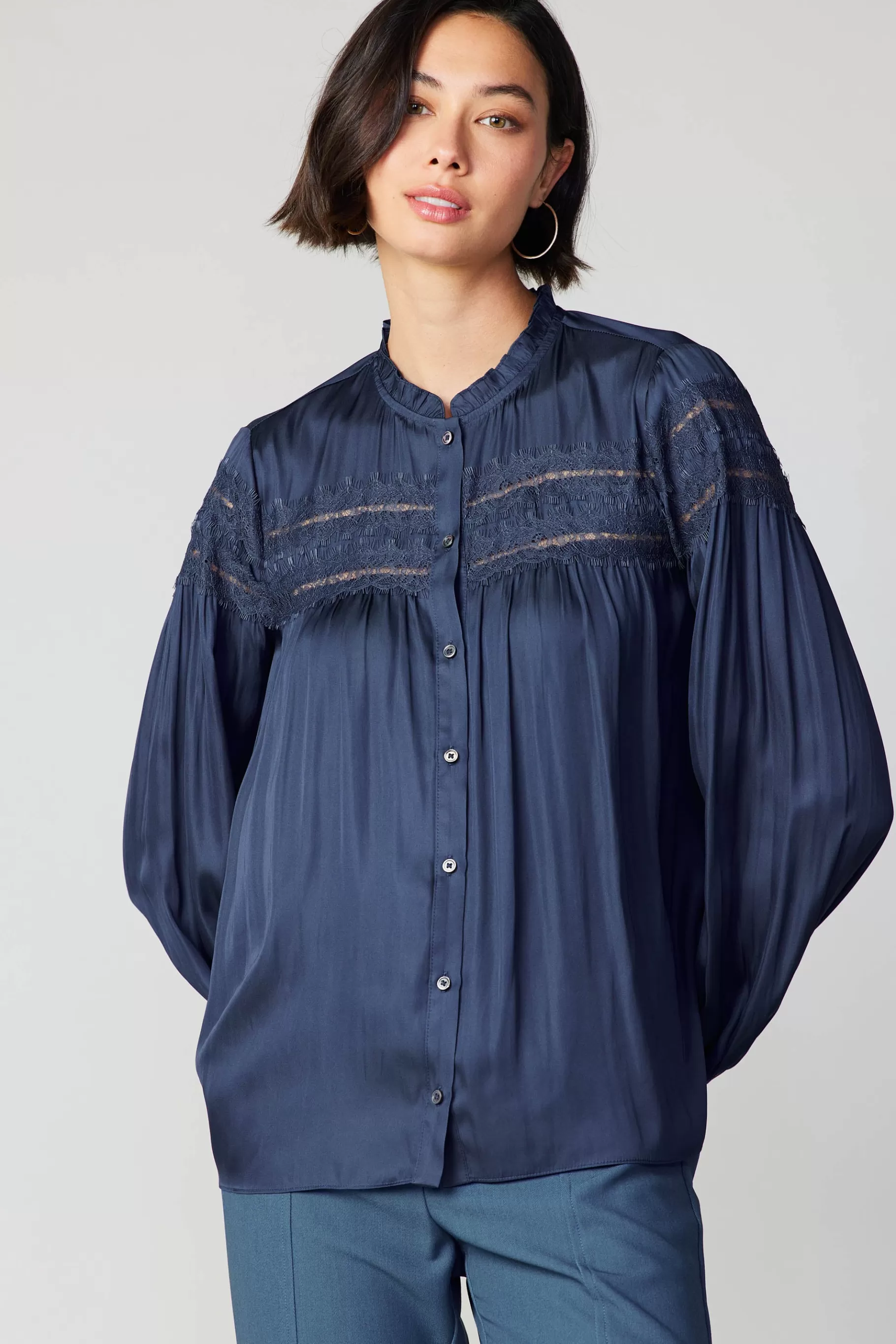 Current Air Long Sleeve Tops>Yoke Lace Blouse SLATENAVY